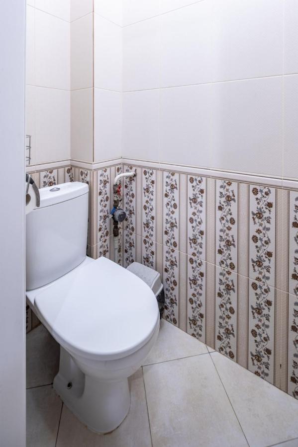 Romari Сербська 9 Apartamento Lviv Exterior foto