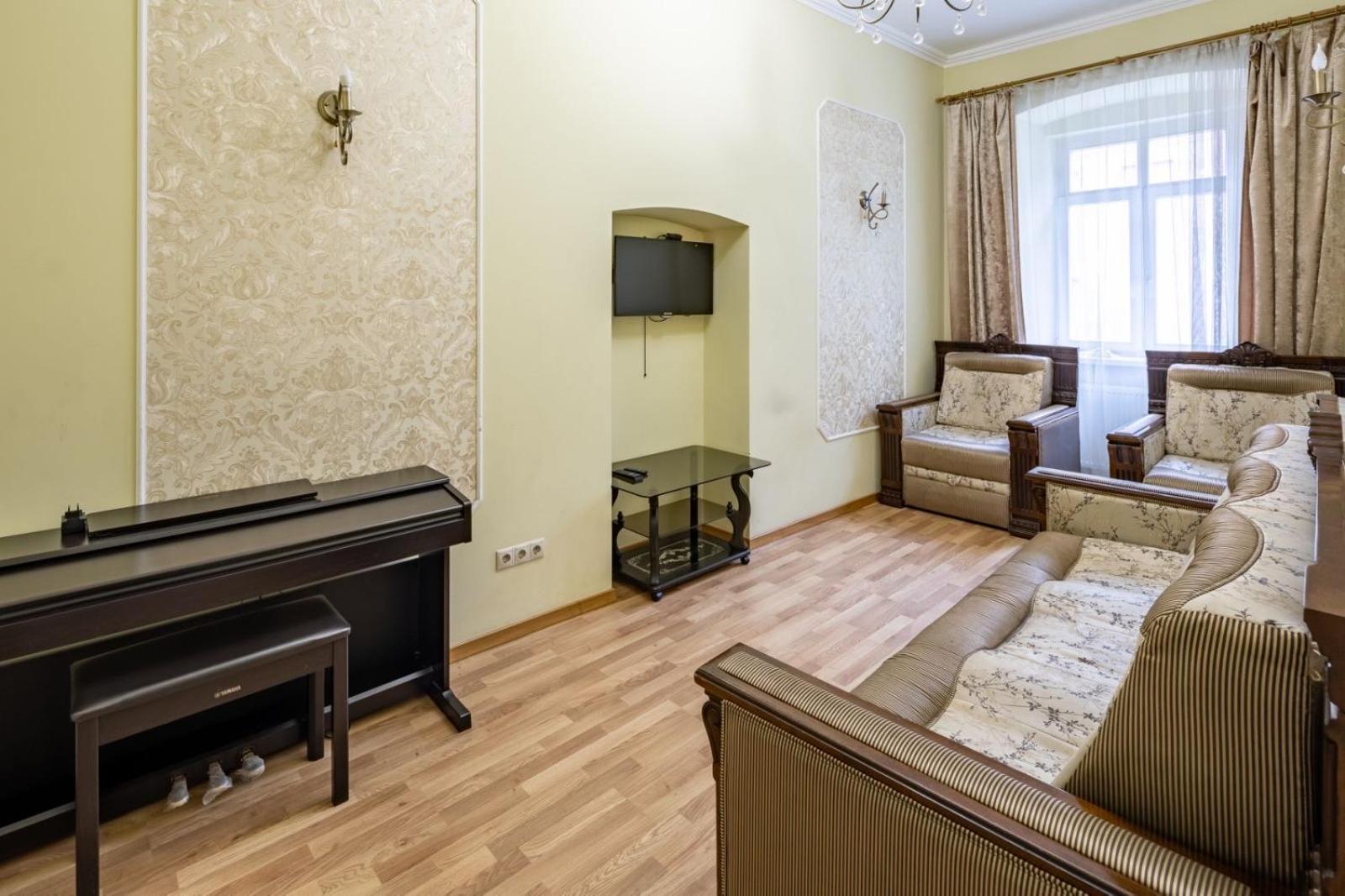 Romari Сербська 9 Apartamento Lviv Exterior foto